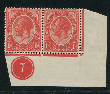 SA 1913 KGV KINGSHEAD £1 OLIVE GREEN & RED   SUPERB UM