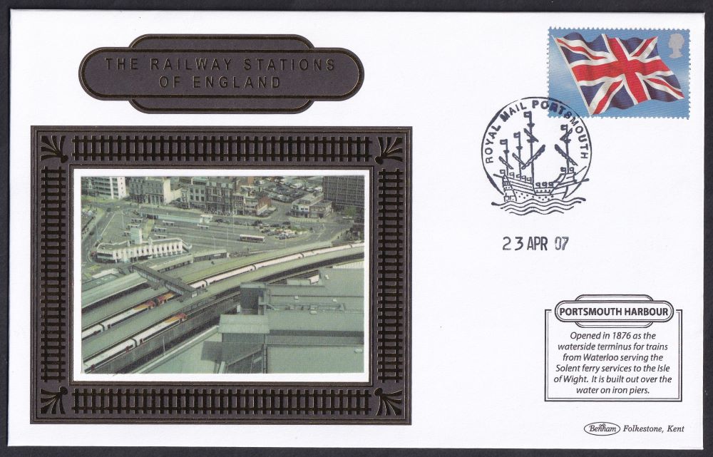 GB 2007 RAILWAY STATIONS OF ENGLAND "SILK" COVER -  PORTSMOUTH HARBOUR