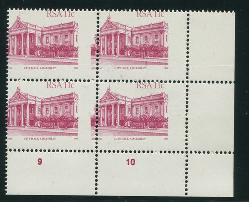 1981 11c DEFINITIVE  MISPERFORATED BLOCK