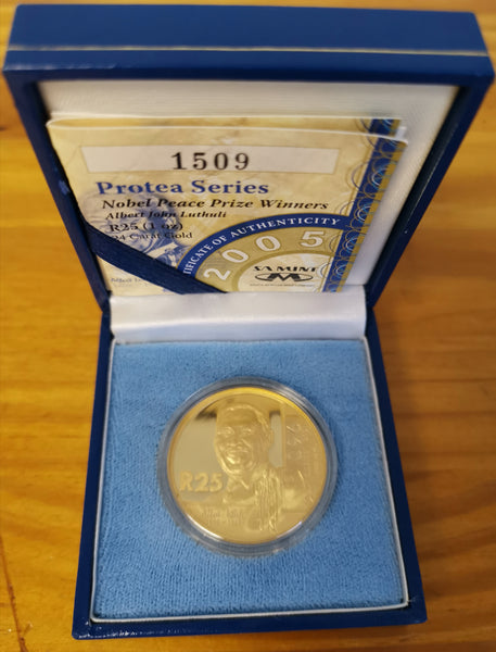 2005 NOBEL PRIZE WINNERS PROTEA PROOF ONE  OUNCE GOLD - LUTHULI