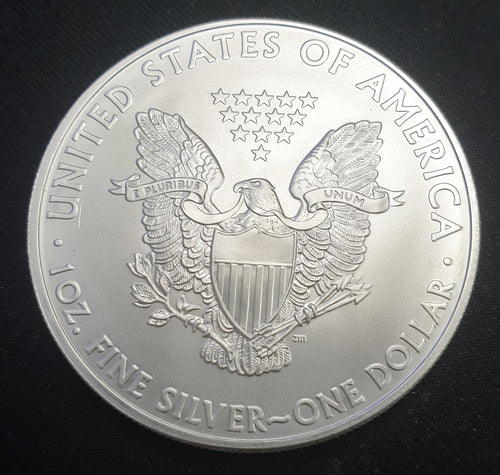 USA 2009  LIBERTY SILVER DOLLAR- UNCIRCULATED ONE OUNCE